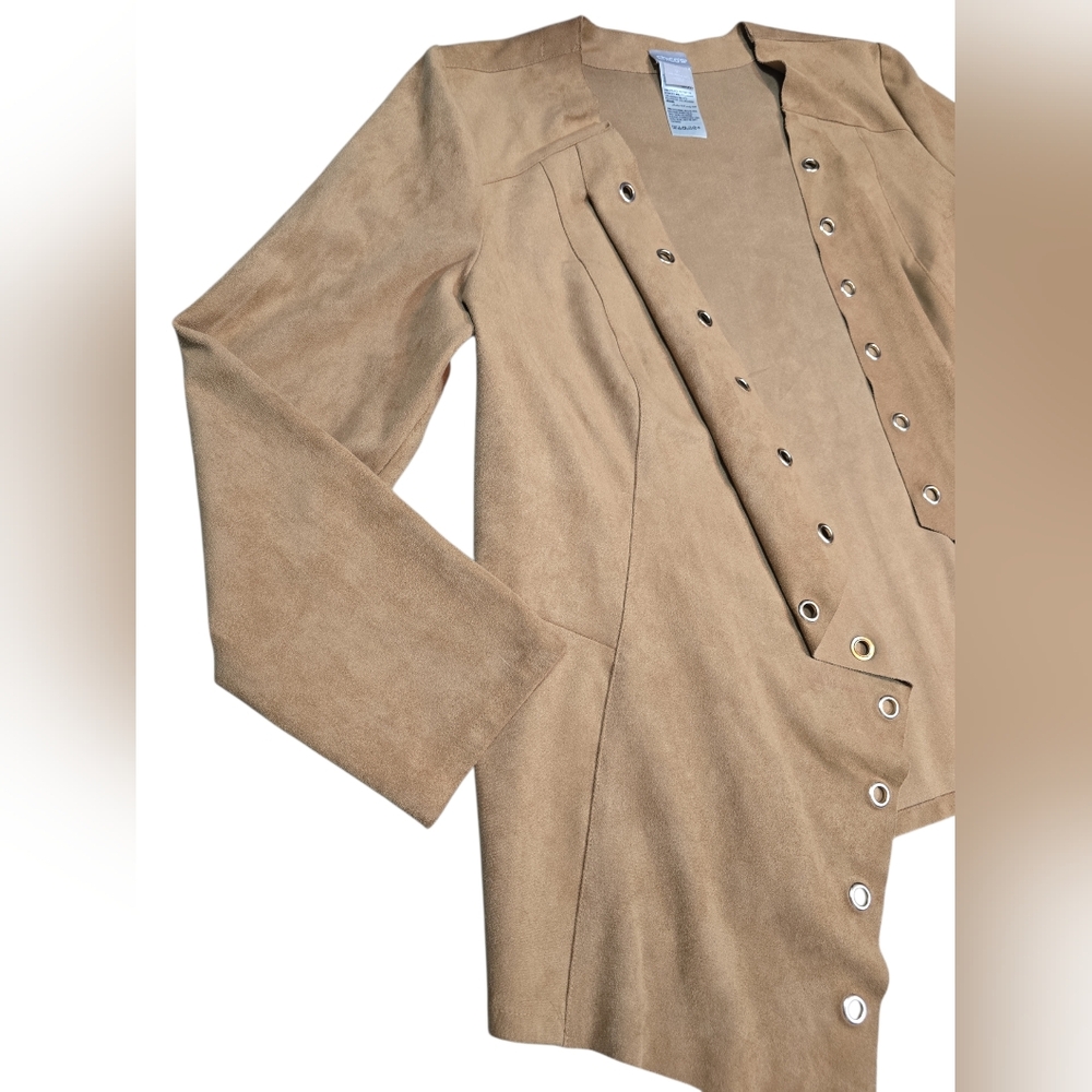 Chico's Faux Suede Drape Front Jacket With Grommets Size Medium Petite Tan - Picture 3 of 6